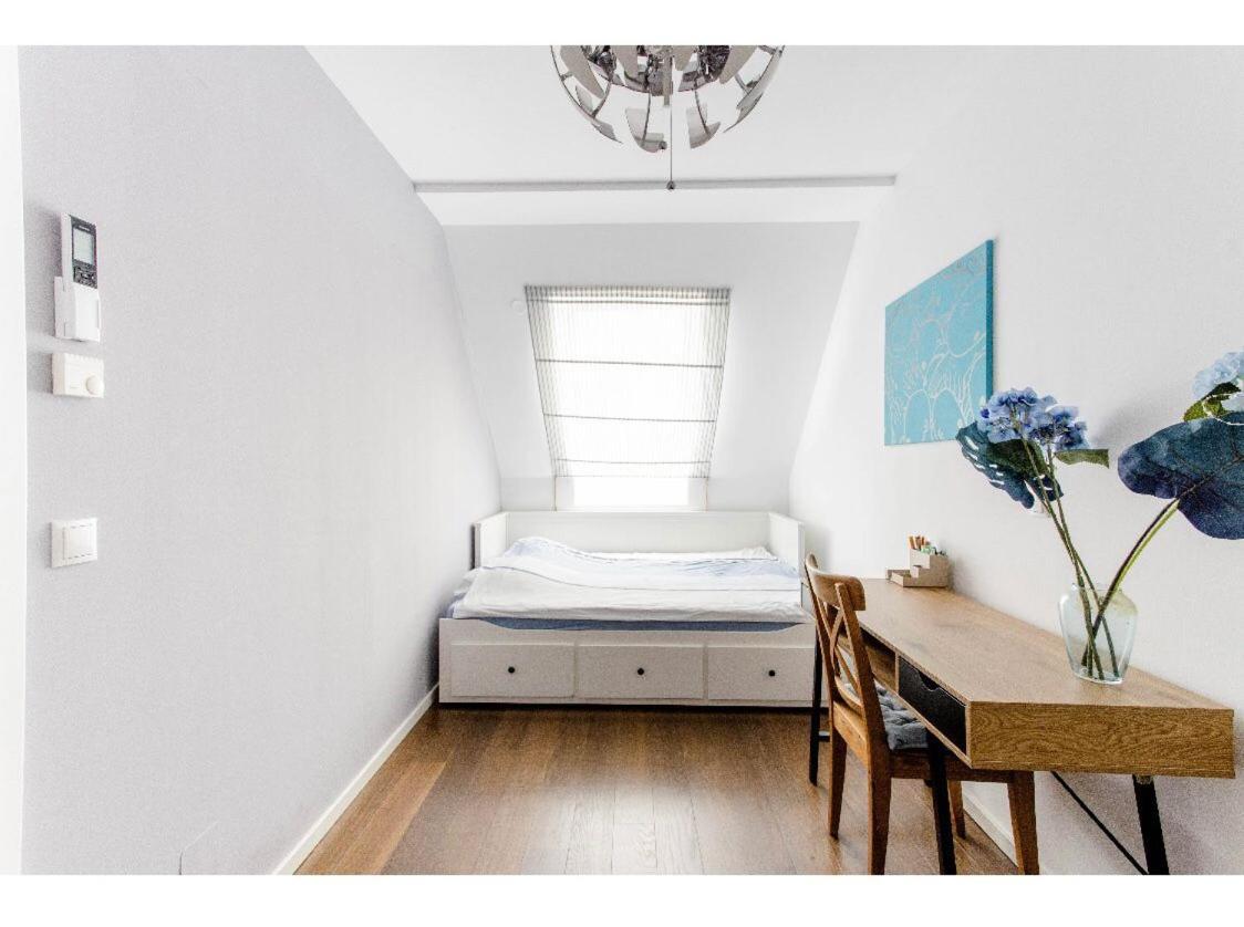 Stylish Rooms, Sunny Terrace In Vienna City Center Dış mekan fotoğraf