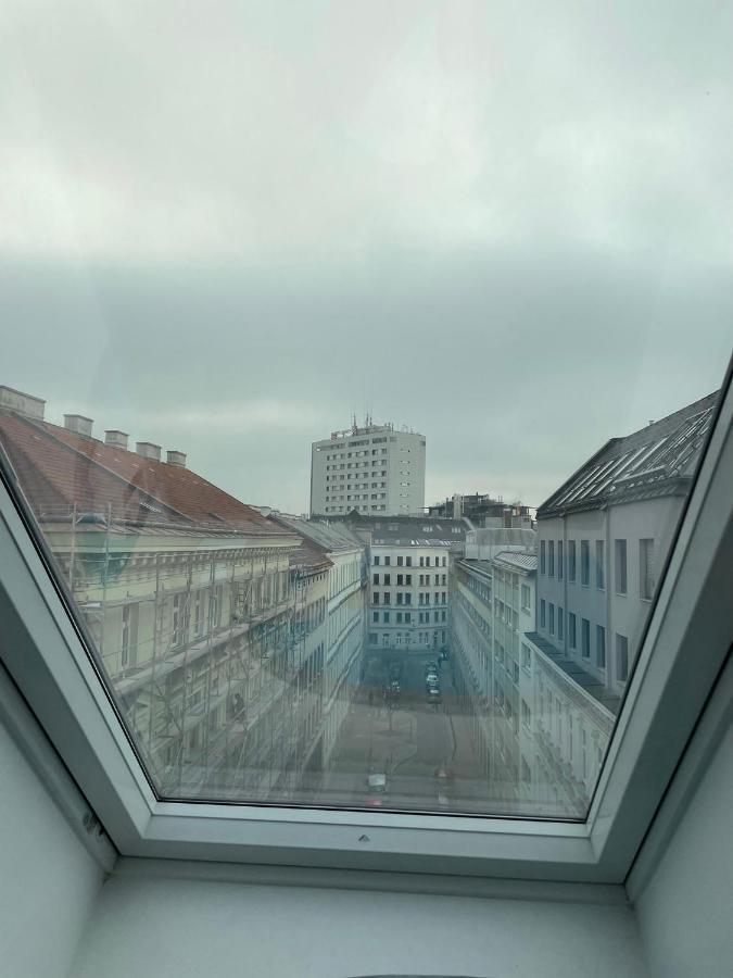 Stylish Rooms, Sunny Terrace In Vienna City Center Dış mekan fotoğraf